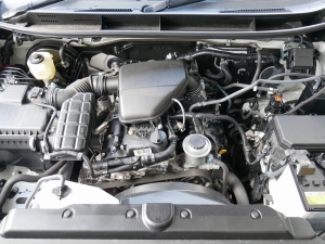 ランクルプラド現行型中古車　1オーナー　7人乗