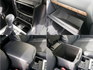 ランクルプラド現行型中古車　1オーナー　7人乗
