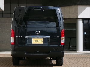 ハイエースバンディーゼル4WD　丸目カスタム　ネオクラシック