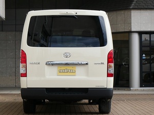 ハイエースバンディーゼル4WD　丸目カスタム　ネオクラシック