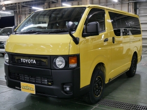 ハイエースＶディーゼル4WD　丸目カスタム　ネオクラシック