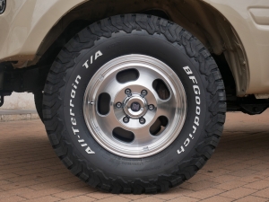ランクル８０最終型ディーゼルターボ　FD-classic丸目フェイスver3