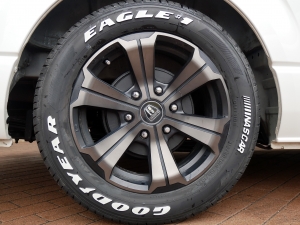 ハイエースバンローダウン　ベッドキット　車中泊