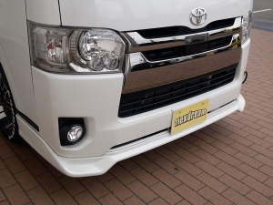 ハイエースバン4ナンバー8人乗り　延長ベッド　車中泊
