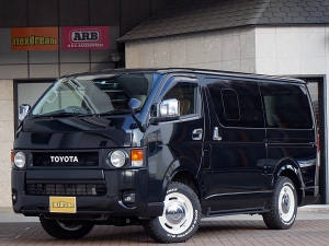 ハイエースＶディーゼル4WD　丸目カスタム　ネオクラシック