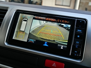 ハイエースバンディーゼル4WD　丸目カスタム　ネオクラシック