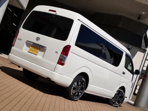 ハイエースワゴン4WD　ワゴンGL　ベッドキット