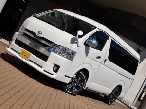 ハイエースワゴン4WD　ワゴンGL　ベッドキット