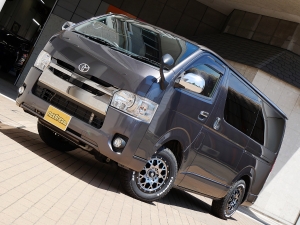 ハイエースバン車中泊　ベッドキット　人気のチョイアゲ仕様