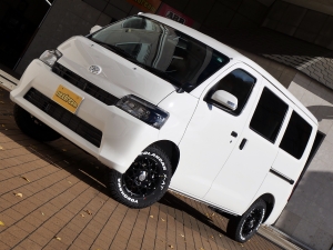 タウンエース４ＷＤ　ＧＬ　車中泊　ベッドキット