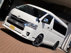 ハイエースワゴン4WD　ワゴンGL　ベッドキット