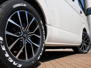 ハイエースワゴン4WD　ワゴンGL　ベッドキット
