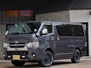 ハイエースＶ車中泊　ベッドキット　人気のチョイアゲ仕様