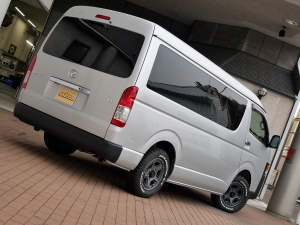 ハイエースワゴン4WD　ワゴンGL　ベッドキット