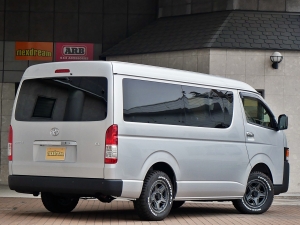 ハイエースワゴン4WD　ワゴンGL　ベッドキット