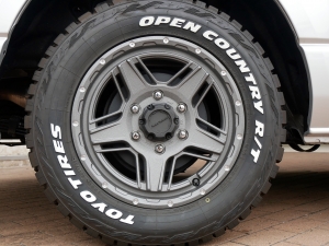 ハイエースワゴン4WD　ワゴンGL　ベッドキット