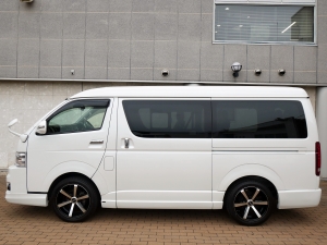 ハイエースワゴン4WD　ワゴンGL　フルエアロ