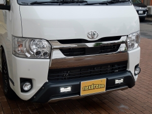 ハイエースバンディーゼル4WD　TRDフルエアロ　ベッドキット