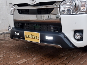 ハイエースバンディーゼル4WD　TRDフルエアロ　ベッドキット
