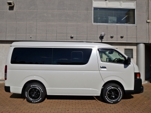 ハイエースワゴン4WD　ワゴンGL　ベッドキット