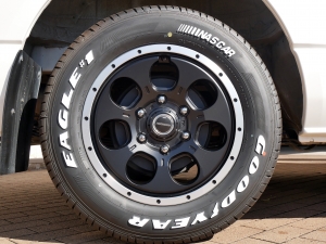 ハイエースワゴン4WD　ワゴンGL　ベッドキット