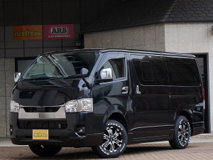 ハイエースバンディーゼル4WD　フルエアロ　バッドパネル