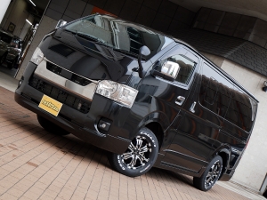 ハイエースバンディーゼル4WD　フルエアロ　バッドパネル