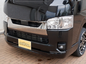 ハイエースバンディーゼル4WD　フルエアロ　バッドパネル