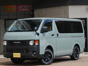 ハイエースバンディーゼル4WD　アースカラーパッケージ４Ｖ６ベージュ