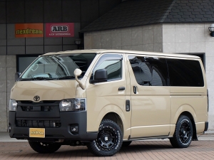 ハイエースＶディーゼル4WD　アースカラーパッケージ4V6ベージュ