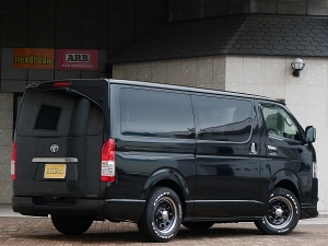 ハイエースバンディーゼル4WD　ローダウン仕様　カロッツェリアナビ