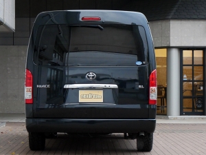 ハイエースワゴン4WD　ワゴンGL　丸目　ベッドキット