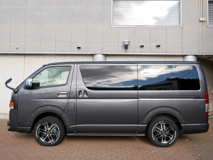 ハイエースバンディーゼル4WD　丸目FD-classic　カロッツェリア