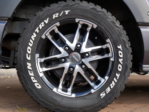 ハイエースバンディーゼル4WD　丸目FD-classic　カロッツェリア