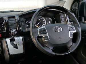 ハイエースワゴン4WD　ワゴンGL　フルフラット