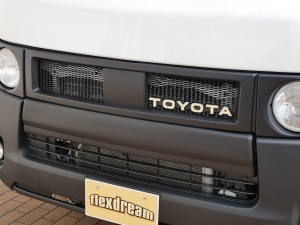 ハイエースバンディーゼル4WD　丸目FD-classic　ベッドキット