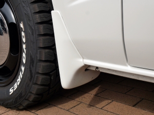 ハイエースバンディーゼル4WD　丸目FD-classic　ベッドキット
