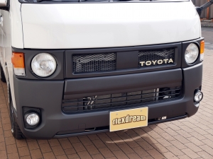 ハイエースバンディーゼル4WD　丸目FD-classic　ベッドキット