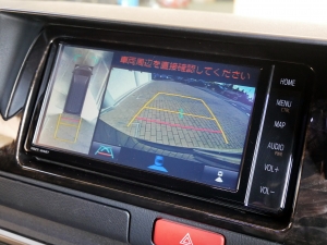 ハイエースバンディーゼル4WD　モデリスタFスポイラー