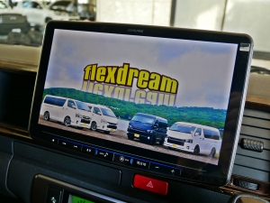 ハイエースバン５０ｔｈアニバ　高さ調整ベッド　車中泊