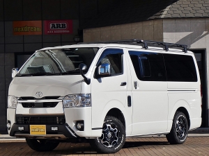 ハイエースＶディーゼル4WD　ベッドキット　車中泊