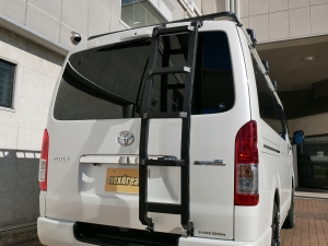 ハイエースバンディーゼル4WD　ベッドキット　車中泊
