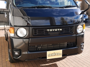 ハイエースバンディーゼル4WD　丸目FD-classic　ベッドキット