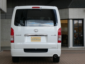 ハイエースバンディーゼル4WD　ベッドキット　モデリスタ