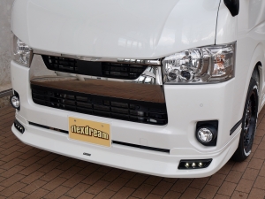 ハイエースバンディーゼル4WD　ベッドキット　モデリスタ
