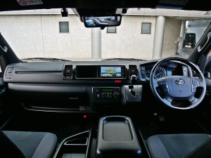 ハイエースバンS-GL　ダークプライム2　4WD　ワイド