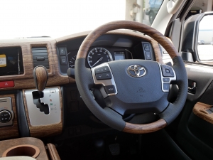 ハイエースバンディーゼル4WD　丸目FD-classic　ベッドキット