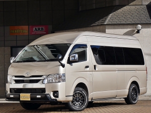 ハイエースバンスパロン　4WD　ディーゼル
