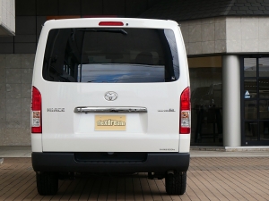 ハイエースバンディーゼル4WD　バッドフェイス　ベッドキット