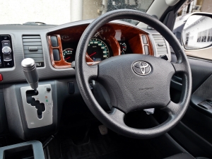 ハイエースバンスーパーGL　ディーゼル4WD　